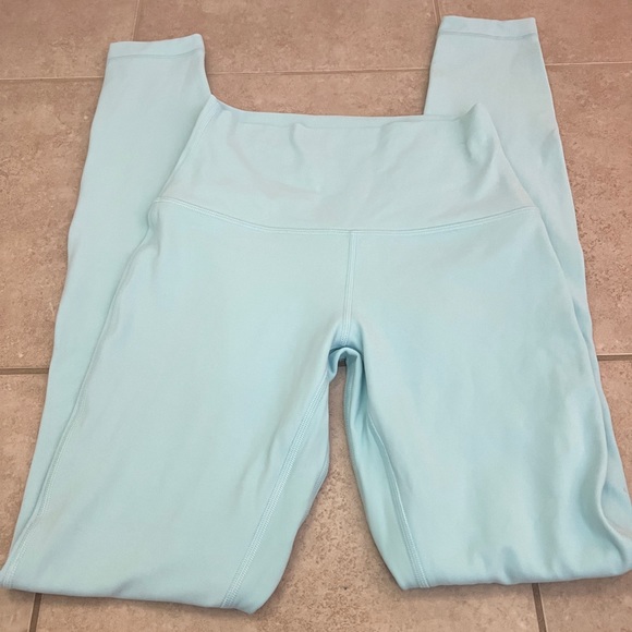 Lululemon Align Leggings Icing Blue Size 4, 28”, High Rise - Picture 3 of 6